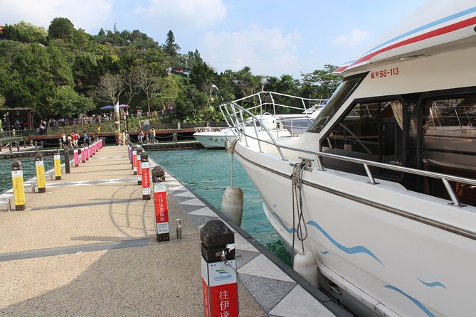 1-day Tour to Sun Moon Lake from Taipei by High Speed Rail - Cruise on the water plus temples, pagodas, and shrine windows