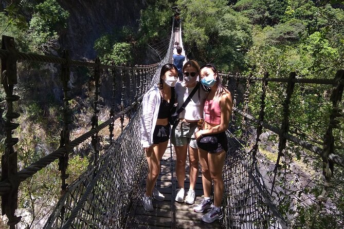 2025 Taroko Gorge Tour Excellent Cultural Stories , 8 Hours - How the 7:30 am start and small group size affect your day