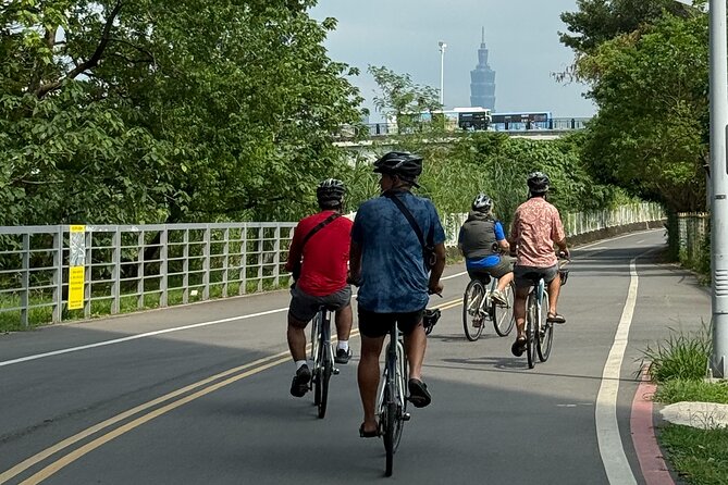 4 Hour Afternoon Cycling City Tour North with Snack - Key highlights you’ll feel fast