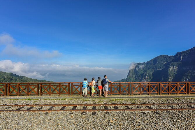 Alishan Taiwan 2 Day Private Tour from Taipei - What the Private Format Gets You in Real Life