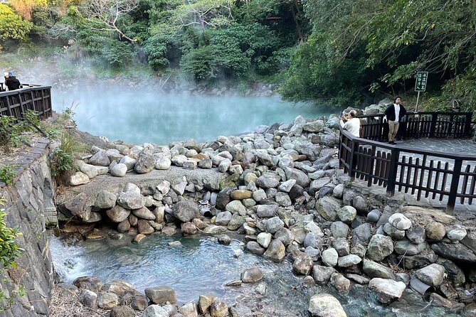 Beitou and Yangmingshan Day Tour from Taipei - Yang-Ming Shu-Wu Mansion: history meets preserved forest