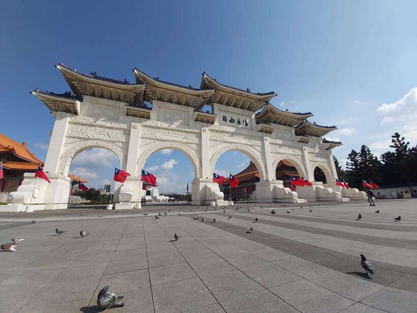 From Keelung: Private Taipei City Landmarks Shore Excursion - Price and Value: What USD 608 Buys You