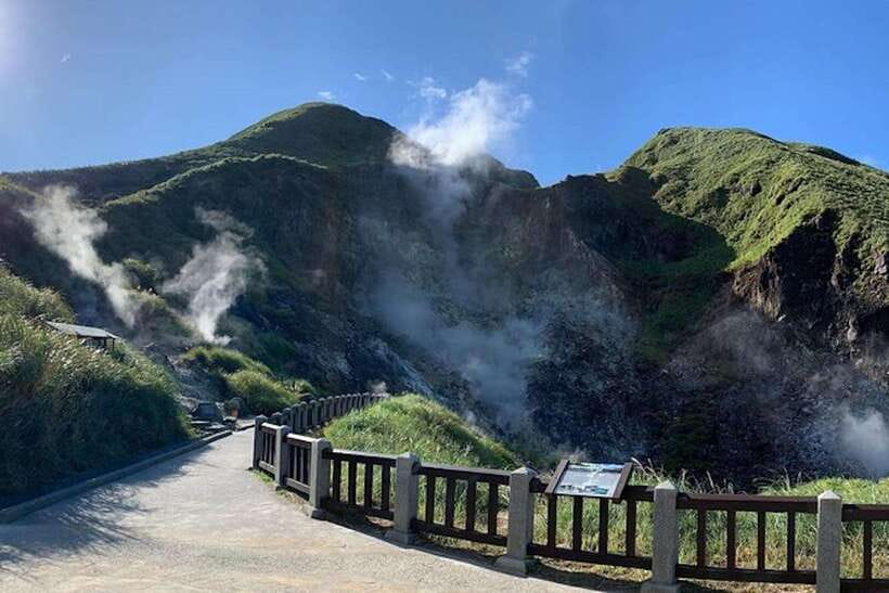 From Taipei: Beitou & Yangmingshan Private Day Tour - Beitou Hot Spring Museum: Context Before the Steam