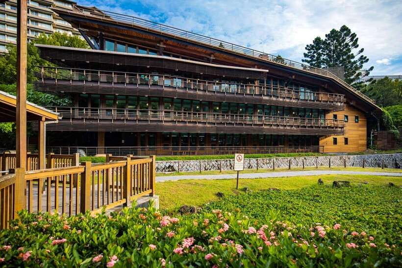 From Taipei: Beitou & Yangmingshan Private Day Tour - Pickup and Timing: How the Day Starts