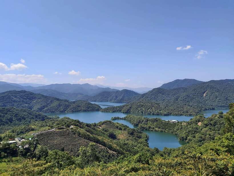 From Taipei: Pinglin Tea Culture and Maokong Guided Day Tour - Key things to know