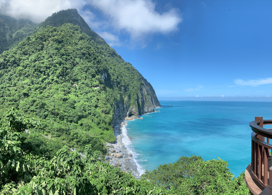From Taipei: Taroko Gorge Private Tour - Tianxiang Recreation Area: macaques, river terraces, and breathing room