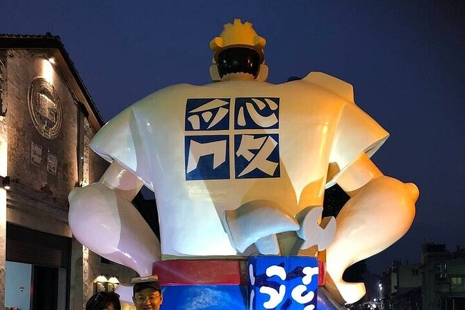 Full-Day Private Guided Tour in Kaohsiung Port Shore - Stop 2: Lotus Pond and the Dragon and Tiger Tower