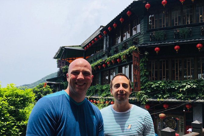 Full-Day Private Northern Taiwan Tour from Taipei with Pickup - Shifen Old Street and the Railway Lantern Experience