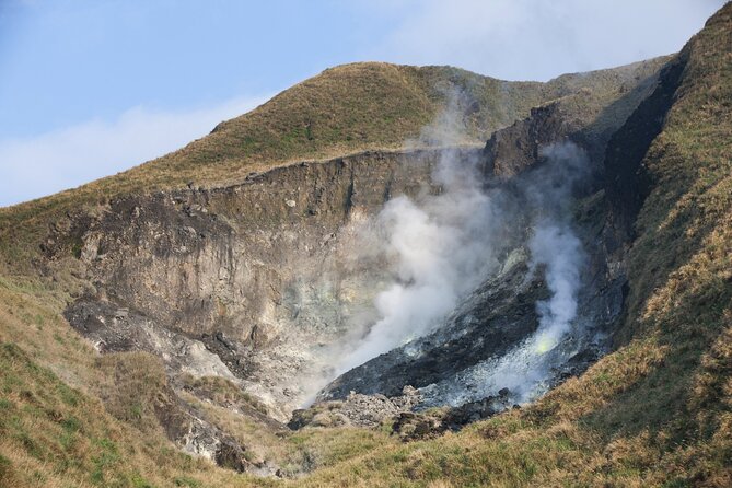 Full-day Tour in Yangmingshan & Beitou from Taipei (Small Group) - How the Guide Shapes the Whole Day