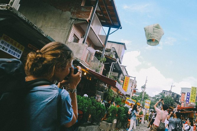 Half Day Private Tour to Jiufen, Shifen Waterfall & Pingxi Sky Lantern - Jinguashi 13 Ruins and Golden Waterfall: mining history in two quick hits