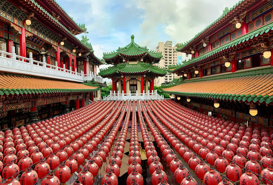 Kaohsiung Private Tour - Discover Local Hidden Gems - Formosa Boulevard Station and the Dome of Light stop you will not want to rush