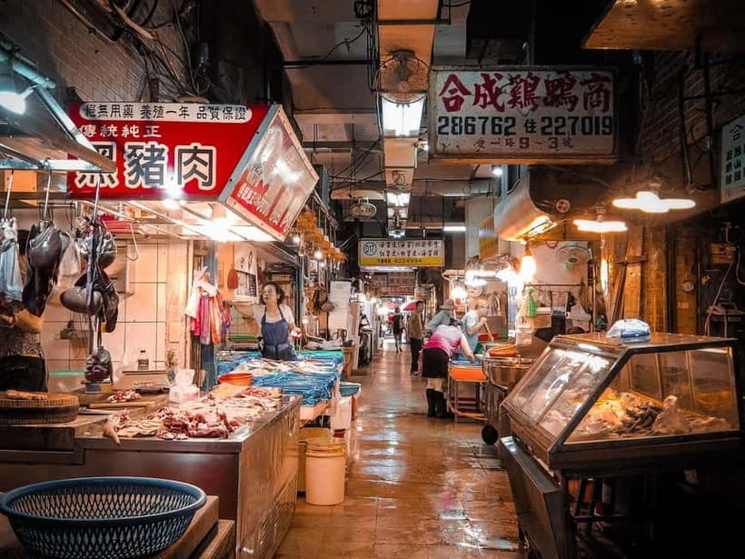 Keelung: Guided Walking Tour with Snacks and Drink - Maritime Plaza and the Seaport History You Can Walk Through