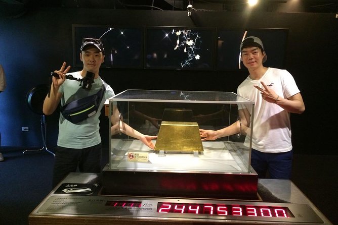 Keelung Port Shore Private Customized Tour - National Palace Museum: When it makes sense to pay and when to skip