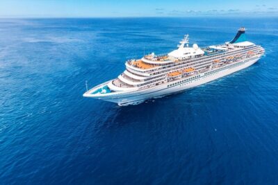 Keelung Shore Excursion: Private 6H Natural Wonder & Seafood Tour