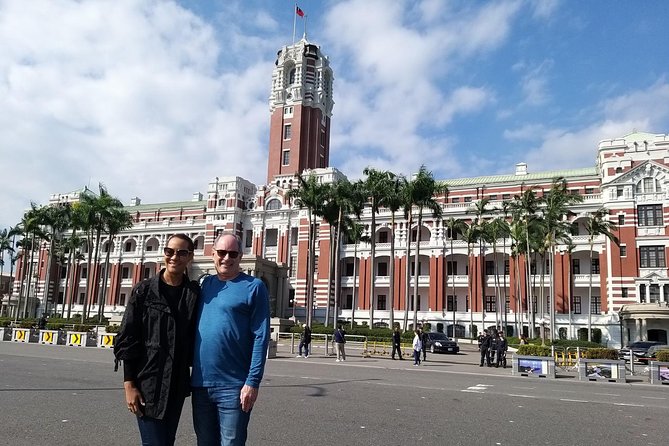 Keelung Shore Excursions: Private 6-Hour Taipei City Adventure! - Who this tour is best for
