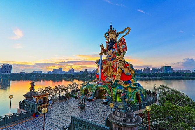 Private Classic Kaohsiung Day Tour - Xiziwan sunset, the payoff at the water’s edge