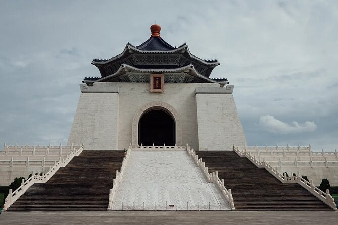 Private Cruise Tour from Keelung: Trip to Taipei - 44 South Military Village: A Walk Through a Quieter Taipei Past