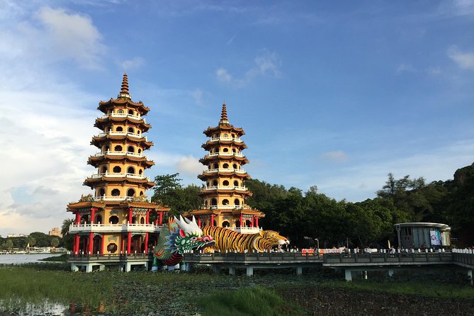 Private Custom Kaohsiung Day Tour - Private vehicle and smart pacing for a city you feel in your legs