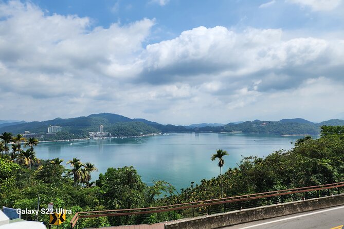 Private Day Tour to Sun Moon Lake from Taipei - Wenwu Temple: a hilltop stop that pairs scenery with ritual space