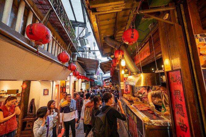 [Private] Jiufen Village & Shifen Town from Taipei with Pickup - Shifen Waterfall: The “Little Niagara” Moment You Came For