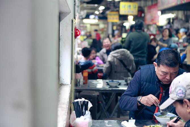 Private Keelung Food Tour with Local Markets & Tastings - Price and value for a private group of up to 4