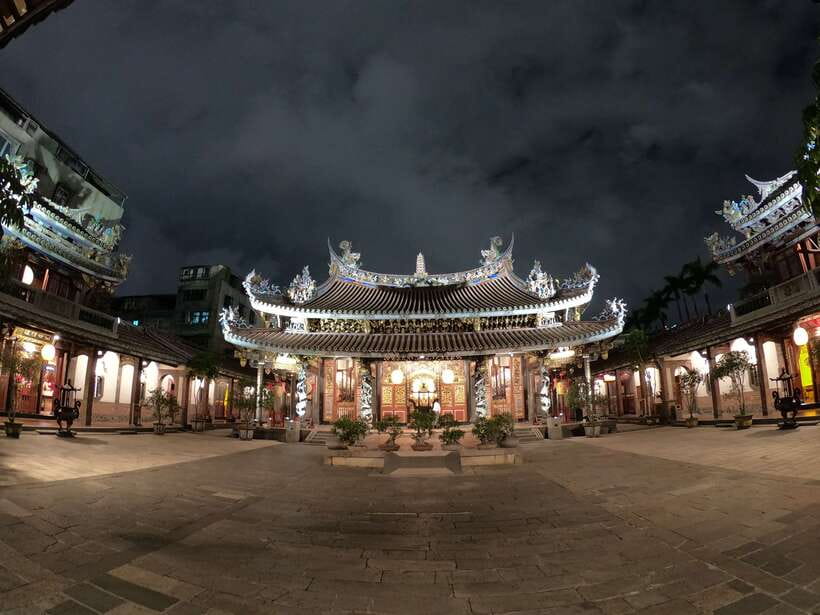 Private Night Tour: Taipei City Highlights - How this 4-hour Taipei night tour actually flows