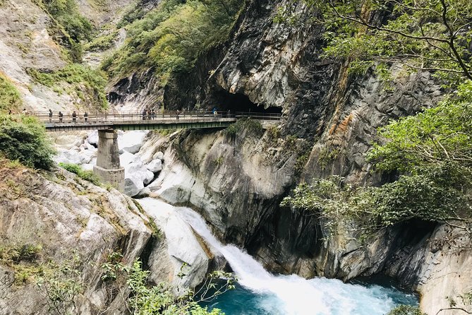 Private Taroko Gorge National Park Day Tour - Stop 6: Tianxiang Scenic Area and the Liwu River meeting point