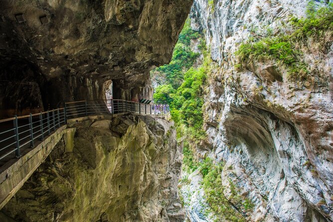 【Private】Taroko National Park (Pickup from Taipei/Yilan/Hualien) - Weather, closures, and the Taroko suspension you must check before booking