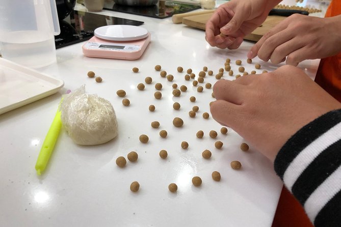 Street Food Cooking Class in Taipei : Gua Bao/Lu Rou Fan/Boba Tea - Who should book this Taipei street food cooking class