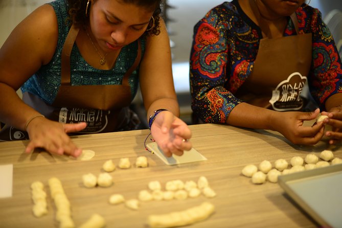 Sweets to Streets: 6Hr Taipei Adventure with Pineapple Cake DIY - Logistics That Matter on a Taipei Day Like This