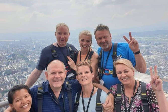 Taipei 101 Top Floor Tour and Dinner at Din Tai Fung - Should you book this Taipei 101 Top Floor and Din Tai Fung tour?