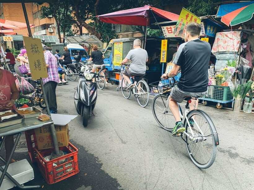 Taipei: 4-Hour Morning City Cycling Tour with Breakfast - Tamsui Riverside Bikeway, Where the Ride Feels Like a Break
