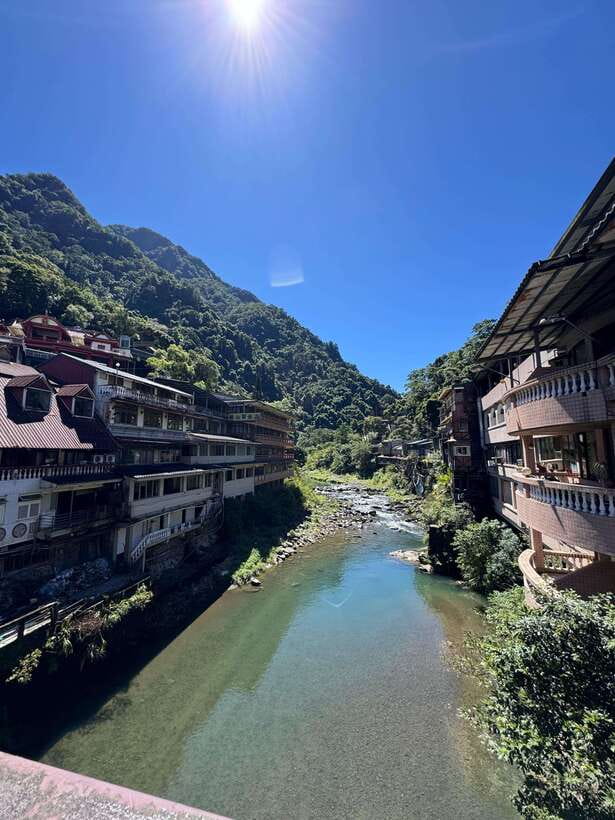 Taipei: 8 Hours Private Day Tour in Wulai with Benz Vito - Neidong National Forest Recreation Area: fern trail time, frog sounds, and humid air