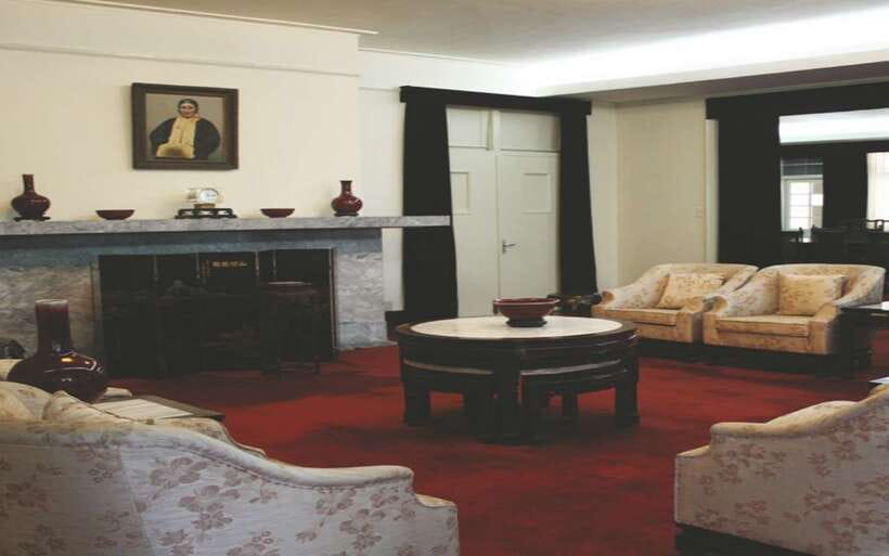 Taipei: Chiang Kai-Shek Shilin Residence Ticket - The Big Picture: What You Are Really Touring