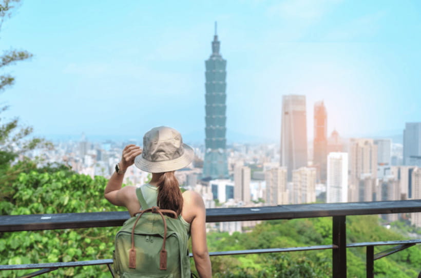 Taipei: City Highlights Private Sightseeing Tour with Guide - Dalongdong Baoan Temple: UNESCO Details You’ll Notice Fast