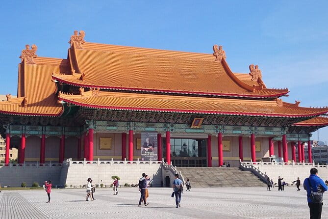 Taipei City to Taoyuan Airport Private Transfer - The Ride From Taipei City: Comfort, Safety, and Real Timing