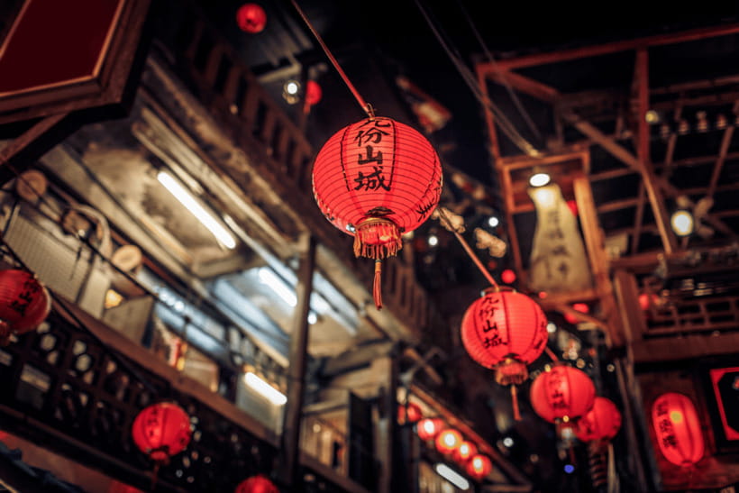 Taipei: Jiufen Night View and Shifen Day Tour - Shifen Waterfall: best first stop for big nature energy