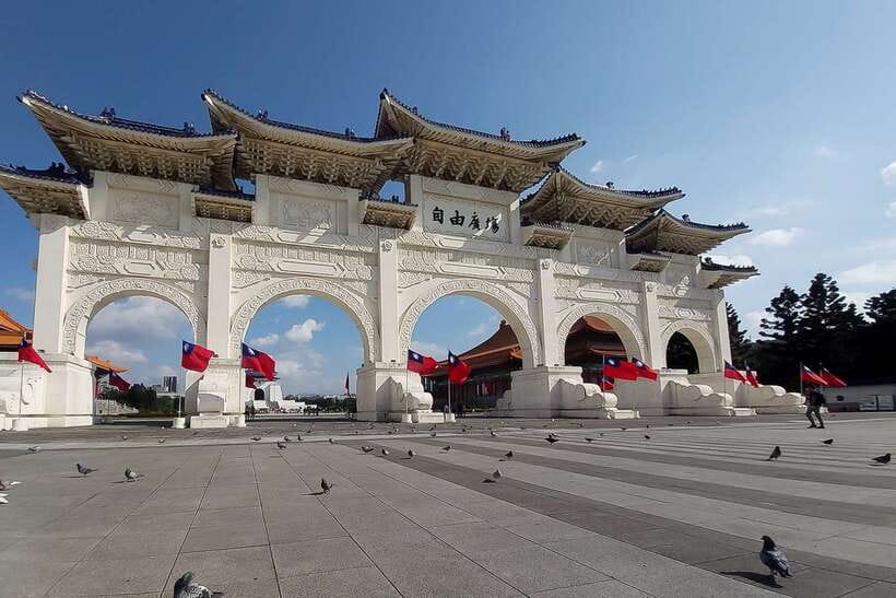 Taipei: Morning City Tour with National Palace Museum Entry - How the 4-hour pace works in real life