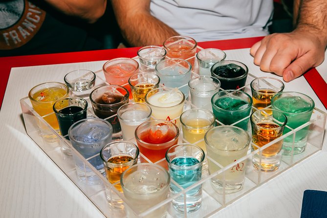Taipei Nightlife: Taipei Pub Crawls (2 Different Routes) - What the guides do (and why names like Astrid, Evelyn, Chester matter)