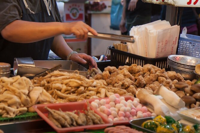 Taipei Street Food & Night Market Tour with a Local: Private & Custom - Temple stop explained: why it changes how you taste