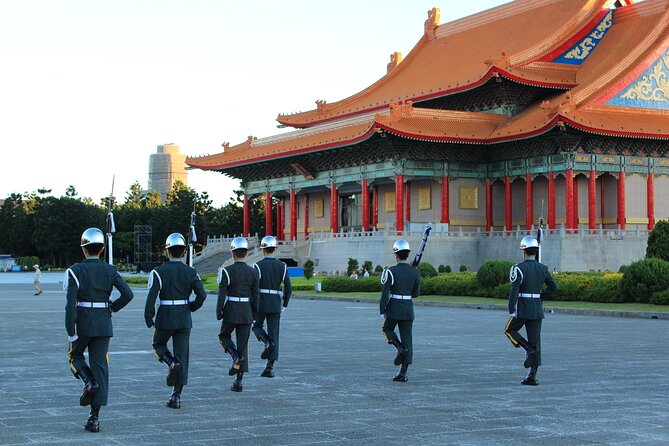 Taipei Taster: Layover Escapes in 4-Hour Private Tour - Meeting at Taoyuan: name sign, shuttle bus, then you’re moving