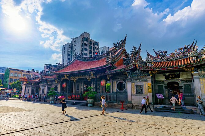 Taipei Taster: Layover Escapes in 4-Hour Private Tour - Guide quality matters more than you think on a short clock