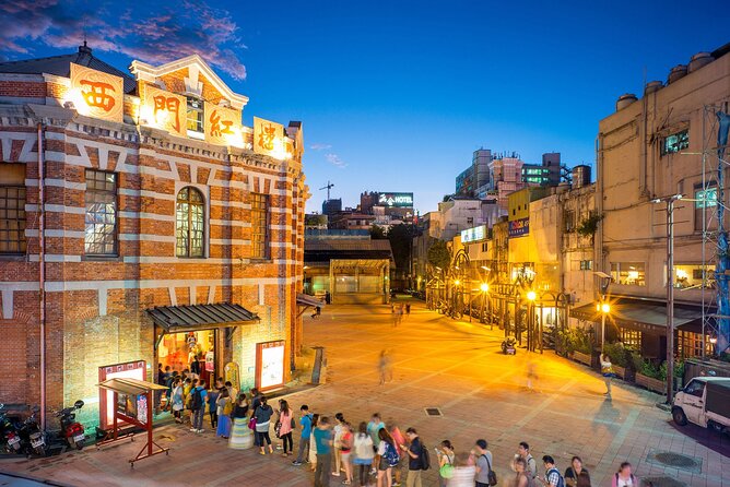 Taipei Timeout: Private 8-Hour Layover Adventures - Guides, private group dynamics, and why that matters on a layover