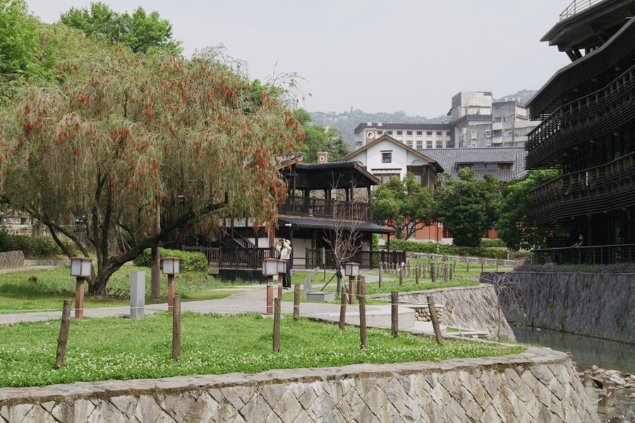 Taipei: Yangmingshan & Beitou Full-Day Tour - Zhuzihu lunch plus Yangmingshuwu: a calmer pause before Beitou