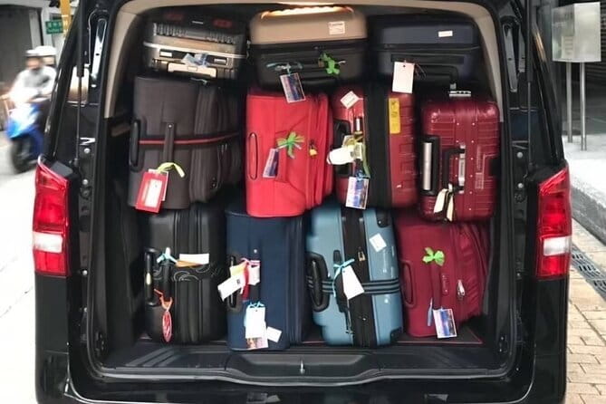 Taiwan TST : Taipei / Taoyuan Airport Pick-up or Drop-off - Chauffeur-Driven Beyond the Airport: Planning the Bigger Taipei Day