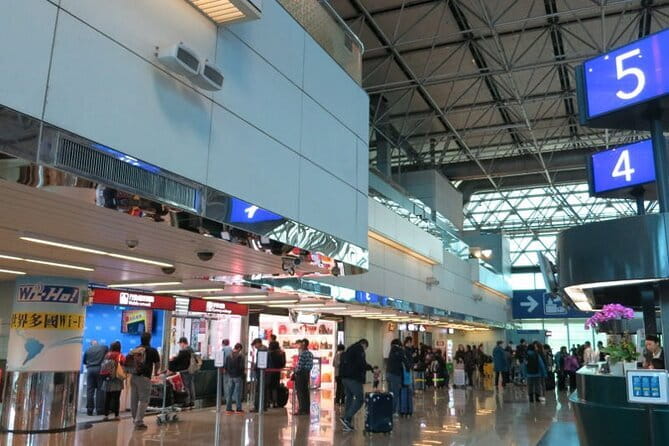 Taiwan TST : Taipei / Taoyuan Airport Pick-up or Drop-off - The Taoyuan Meeting Point, and How to Find Your Driver Fast