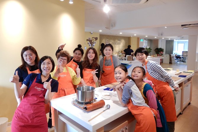 Taiwanese Baking Class with Oolong Tea Tasting in Taipei - What you take home: to-go goodies, boxed pastries, and recipes
