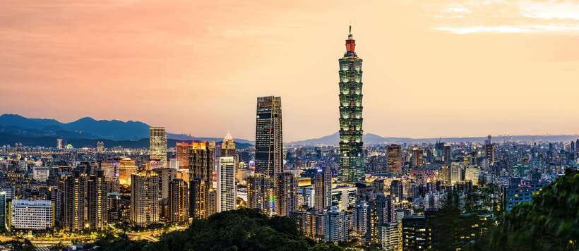 Taoyuan Airport: Layover Taipei City Tour - Price and value at about $199 per person for 6 hours