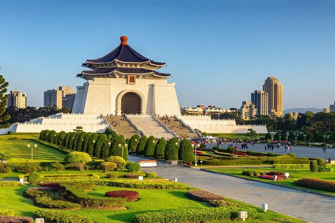 Taoyuan Airport (TPE) Private Transfer to Multiple Destinations - Price and value: $28.17 per person, and when it makes sense