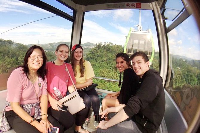 Tea of Taipei: Small-Group Tour with Taipei City Sightseeing - Maokong Gondola ride: the scenic intro that makes the tour feel special